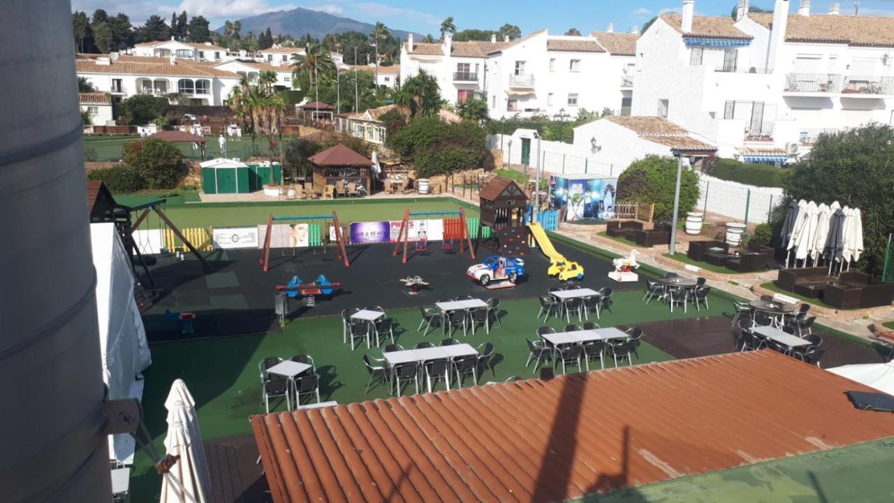El Paraiso Golf Y Playa Estepona Exterior photo